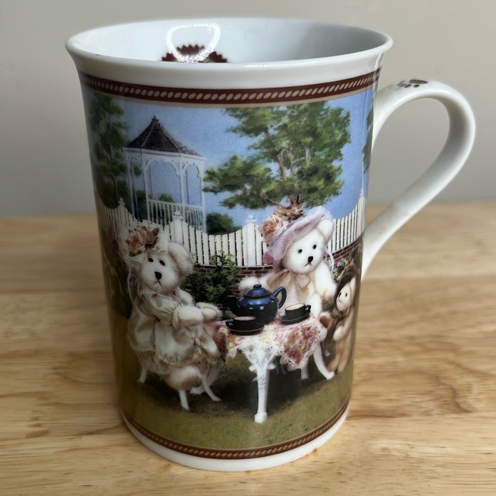 Boyds Bears mugs teddy bear tea porcelain